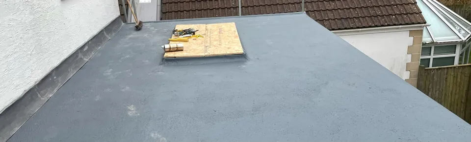 Flat roof being boarded out